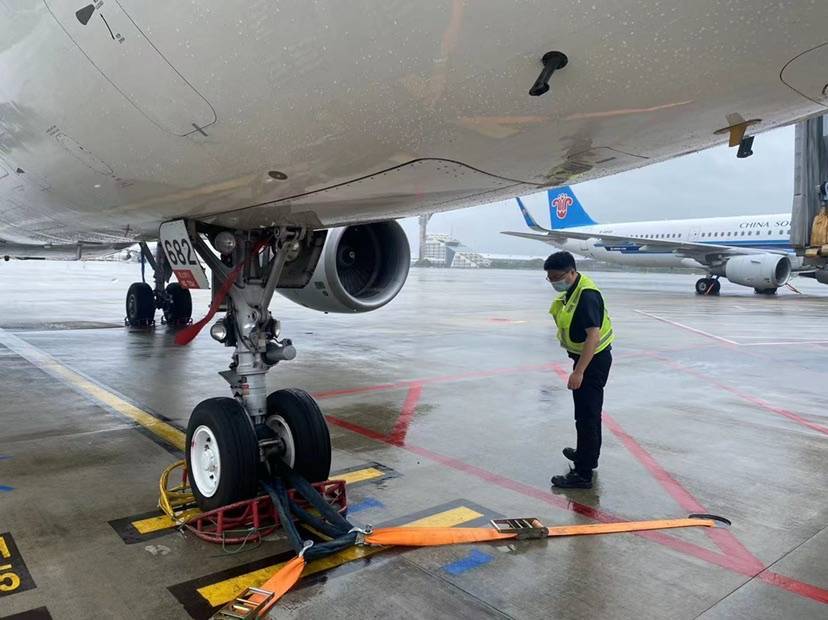 鄭州新鄭機(jī)場(chǎng)航班動(dòng)態(tài)查詢_虹橋機(jī)場(chǎng)航班查詢_濟(jì)南機(jī)場(chǎng)航班動(dòng)態(tài)查詢