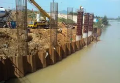 錘擊打樁法進(jìn)行打樁時(shí)_打樁灌漿機(jī)_汽錘打樁機(jī)工作原理