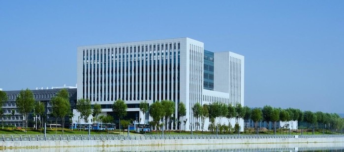 呂梁學(xué)院環(huán)境怎么樣(呂梁學(xué)院離市區(qū)遠(yuǎn)嗎)