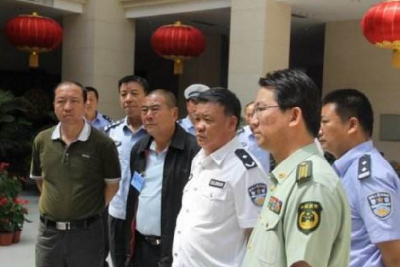 瘋狂斂財超4000萬,被判18年罰110萬,馮志強的惡行超過想象