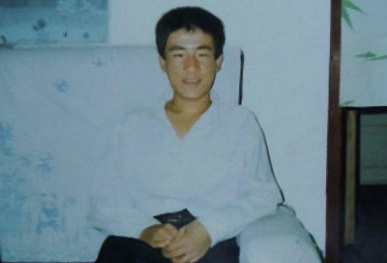 瘋狂斂財超4000萬,被判18年罰110萬,馮志強的惡行超過想象