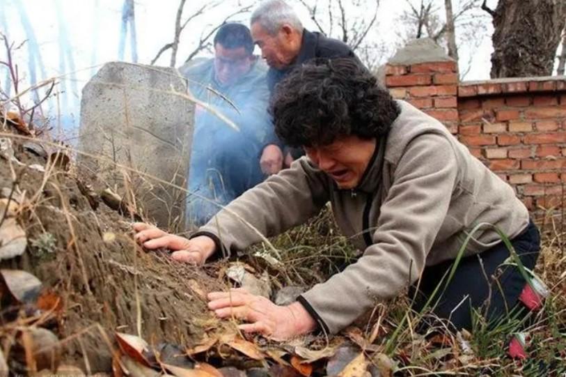 瘋狂斂財超4000萬,被判18年罰110萬,馮志強的惡行超過想象