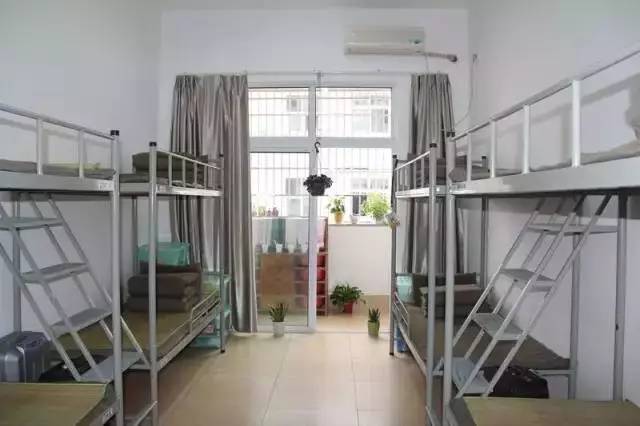 浙江高中學費多少_浙江高中省重點學費_浙江普通高中學費收費標準