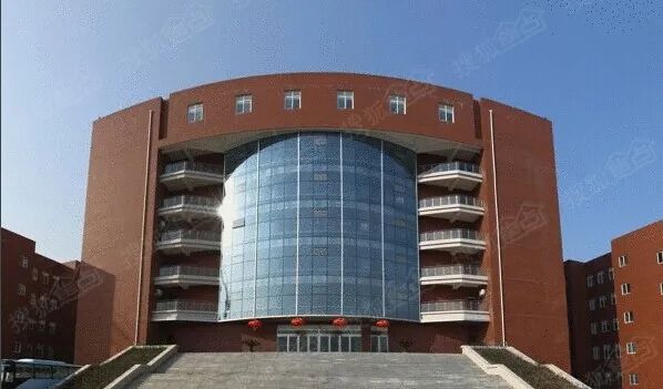 湖濱中學新初一名單_一中中學湖濱市校區(qū)地址_湖濱中學與市一中