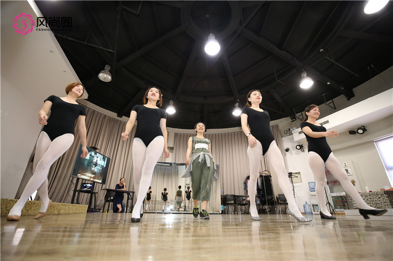 北京形體訓練_北京形體課_形體訓練北京哪里好