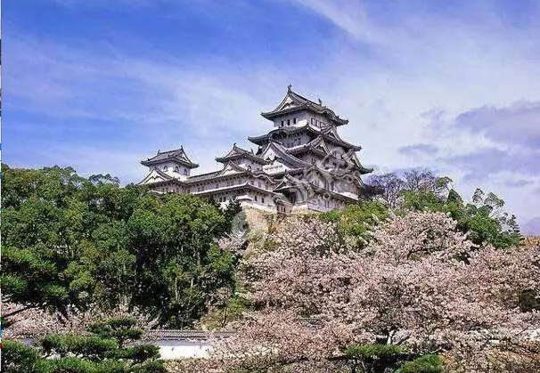 武漢大學(xué)學(xué)費_武漢大學(xué)的學(xué)費_武漢大學(xué)每學(xué)期學(xué)費