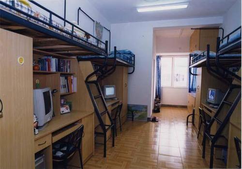 武漢大學(xué)學(xué)費_武漢大學(xué)的學(xué)費_武漢大學(xué)每學(xué)期學(xué)費