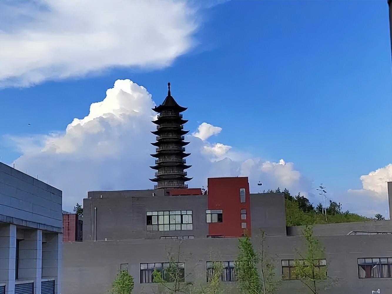 遵義師范學(xué)院校園風(fēng)光