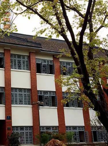 重慶建筑工程學院_重慶建筑大學簡介_重慶建筑大學