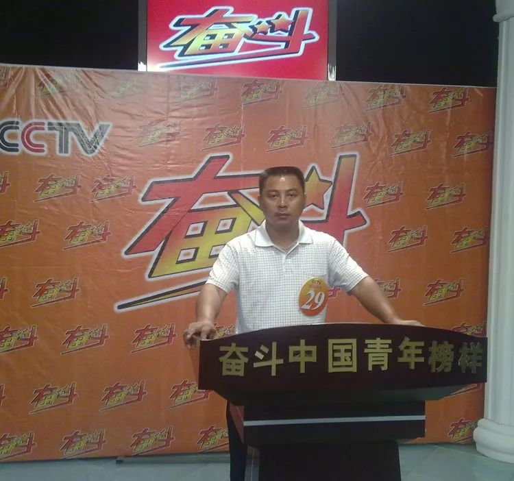 重慶銀利寵物學(xué)校學(xué)費(fèi)_重慶寵物美容培訓(xùn)學(xué)校排名_重慶銀利寵物美容學(xué)校