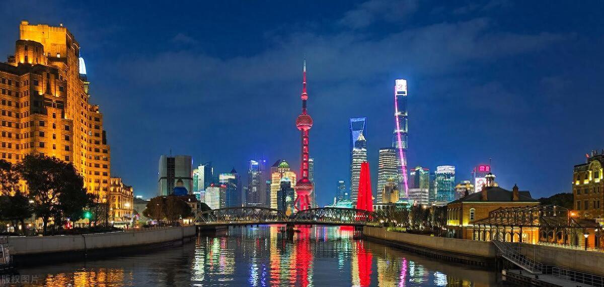 上海二本大學(xué)排行榜_上海二本排名前十的院校_二本大學(xué)排名上海