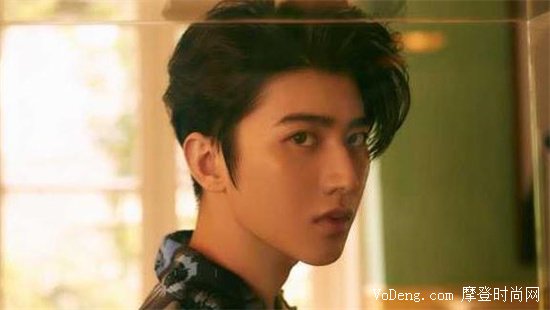 蔡徐坤親口承認初吻在高一_蔡徐坤承認初吻在高一的視頻_鹿晗爆料初吻在高一