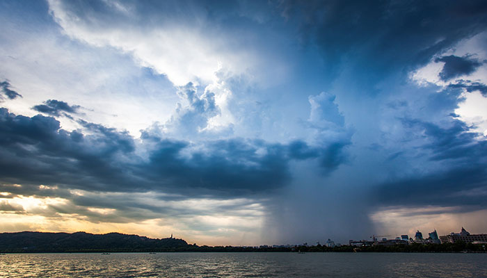 臺風什么顏色預警最嚴重 臺風的預警顏色