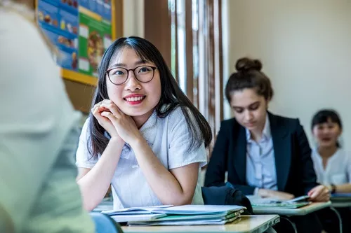 阿貝學(xué)院2019夏令營_英國阿貝學(xué)院夏令營課程_英國阿貝學(xué)院