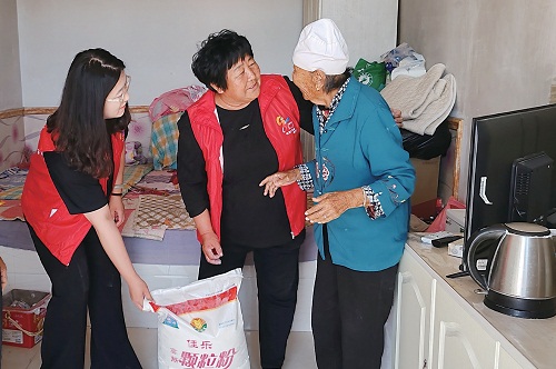 內(nèi)蒙古鄂爾多斯農(nóng)村牧區(qū)互助養(yǎng)老_鄂爾多斯學(xué)校_鄂爾多斯養(yǎng)老不離鄉(xiāng)多種解法