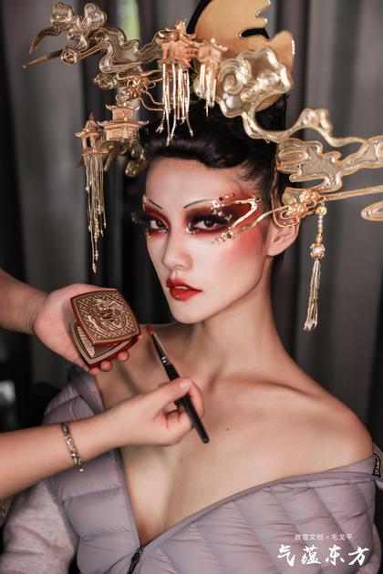 美妝博主品牌優(yōu)勢_彩妝造型設(shè)計_化妝師自創(chuàng)彩妝品牌